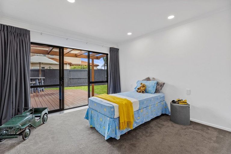 Photo of property in 48 Santa Cruz Drive, Papamoa Beach, Papamoa, 3118