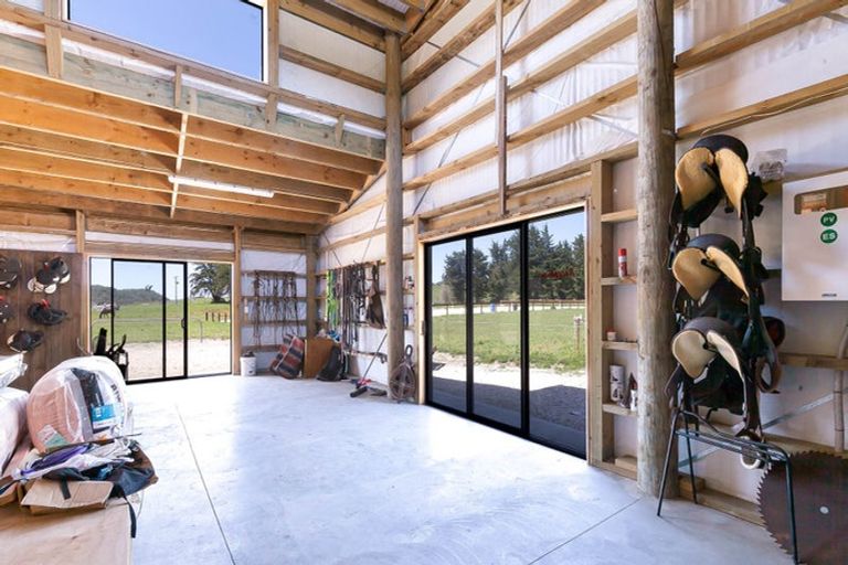 Photo of property in 102 Wharariki Road, Puponga, Collingwood, 7073