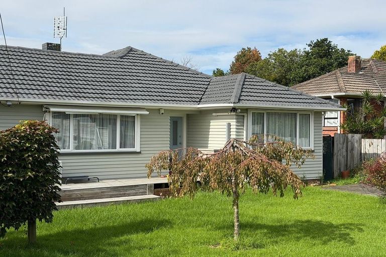 Photo of property in 1/64 Opaheke Road, Opaheke, Papakura, 2113