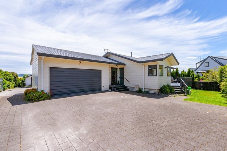 Photo of property in 2/13 Kurupae Road, Hilltop, Taupo, 3330