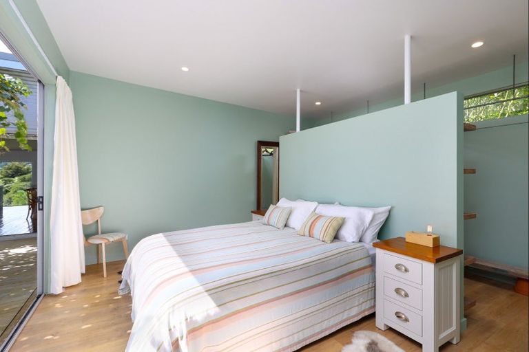 Photo of property in 1160a Abel Tasman Drive, Ligar Bay, Takaka, 7183