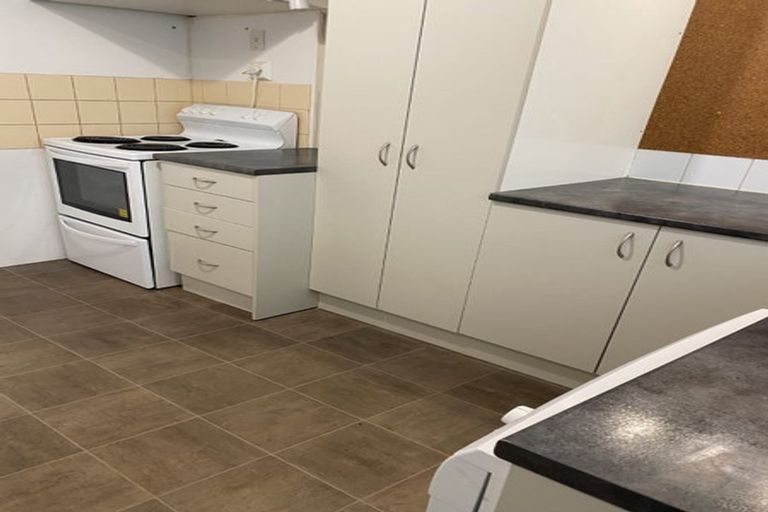 Photo of property in 84a Salamanca Road, Kelburn, Wellington, 6012