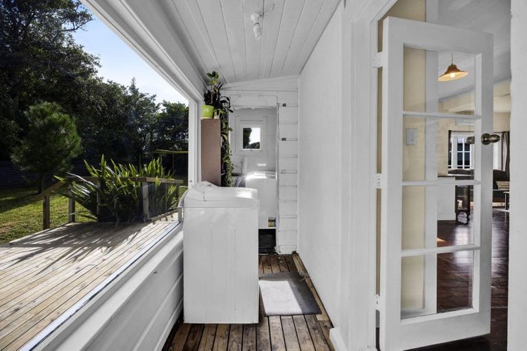 Photo of property in 73 Ngatai Street, Manaia, 4612