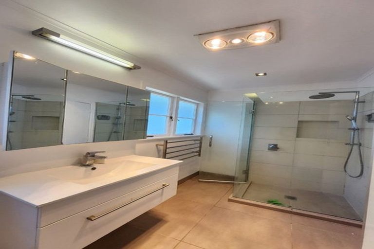 Photo of property in 53c Woodward Road, Mount Albert, Auckland, 1025