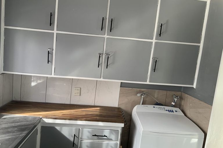 Photo of property in 1/4 Granville Street, Silverstream, Upper Hutt, 5019