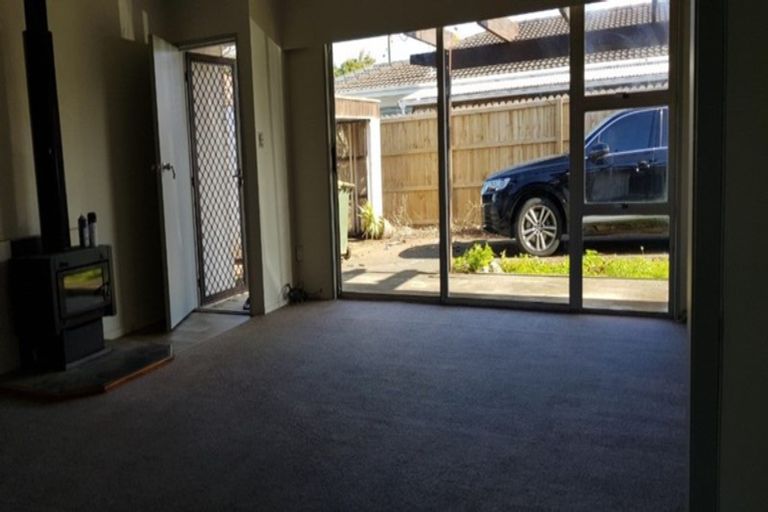 Photo of property in 3/129 Carruth Road, Papatoetoe, Auckland, 2025