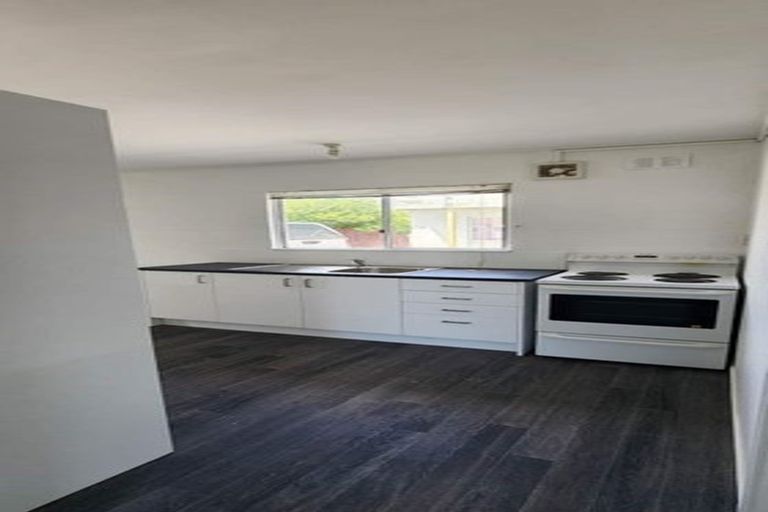 Photo of property in 7/30 Treadwell Street, Naenae, Lower Hutt, 5011