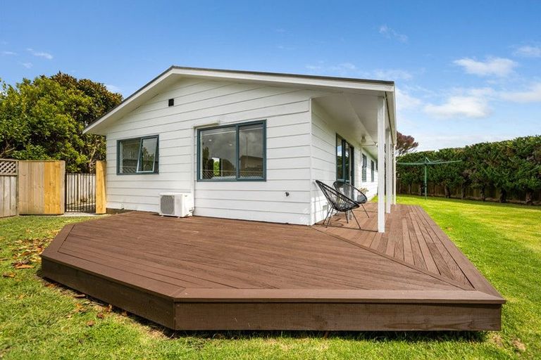 Photo of property in 10 Meade Place, Bell Block, New Plymouth, 4312