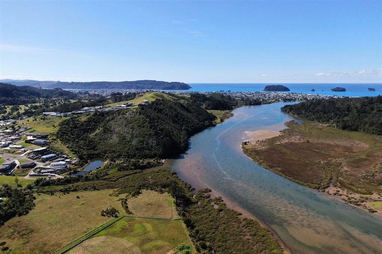 Photo of property in 128 Rangituia Street, Whangamata, 3691