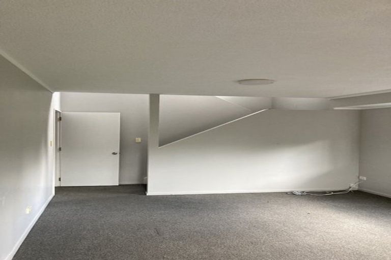 Photo of property in 18a Brocas Avenue, Hillcrest, Hamilton, 3216