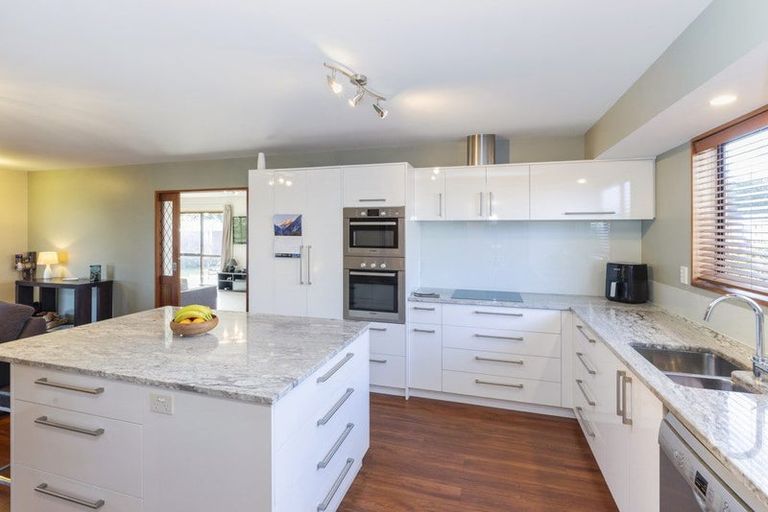 Photo of property in 8 Orlando Crescent, Waimairi Beach, Christchurch, 8083
