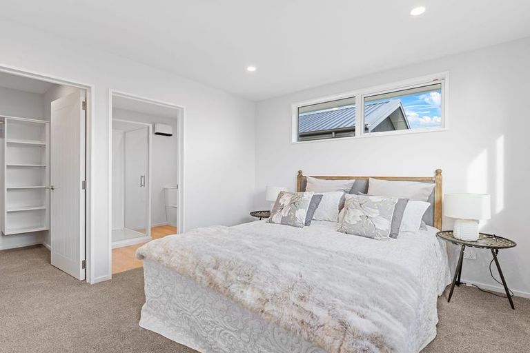 Photo of property in 6 Eccles Place, Halswell, Christchurch, 8025