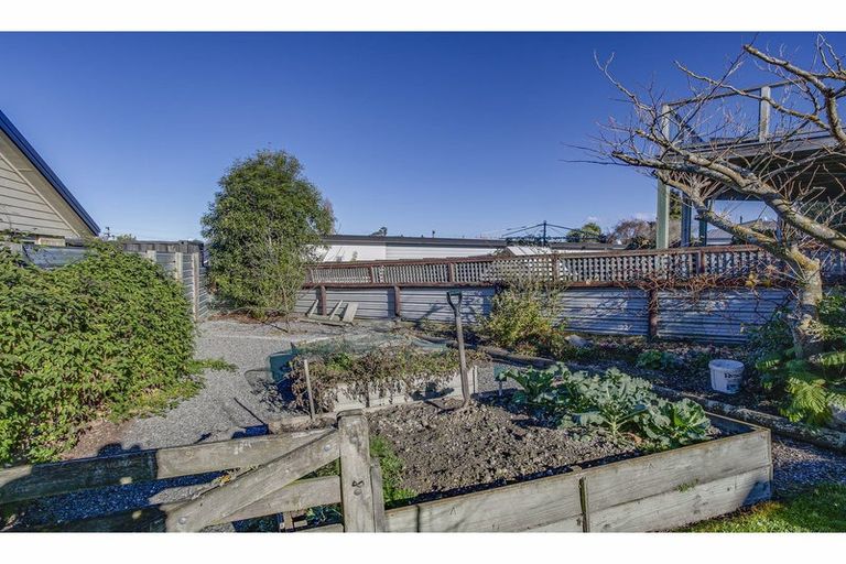 Photo of property in 1 Belfield Street, Waimataitai, Timaru, 7910