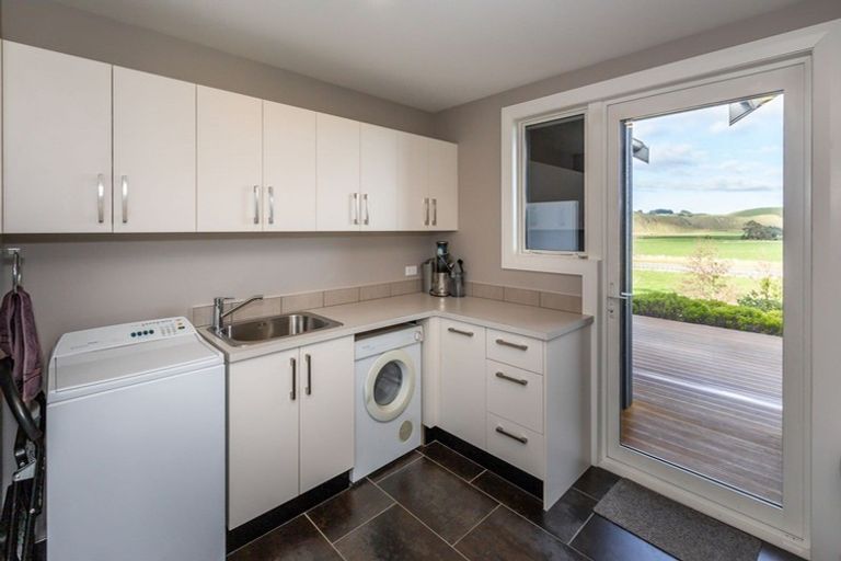 Photo of property in 390 Makomako Road, Pahiatua, 4983