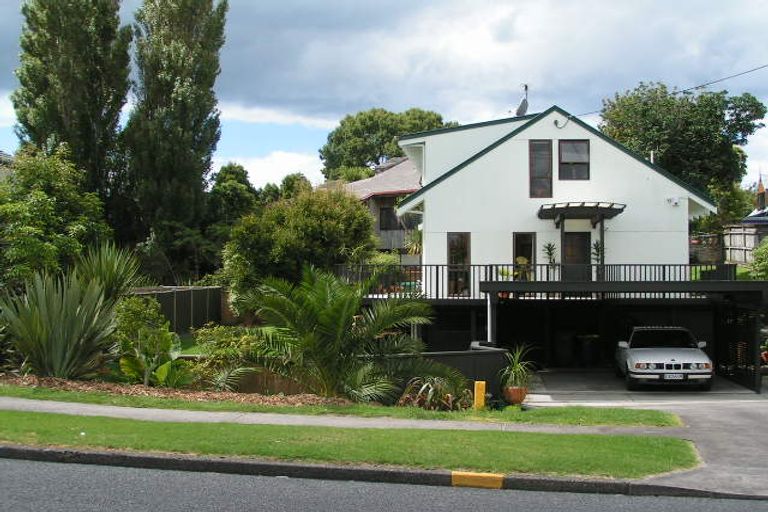 Photo of property in 14 Northboro Road, Hauraki, Auckland, 0622