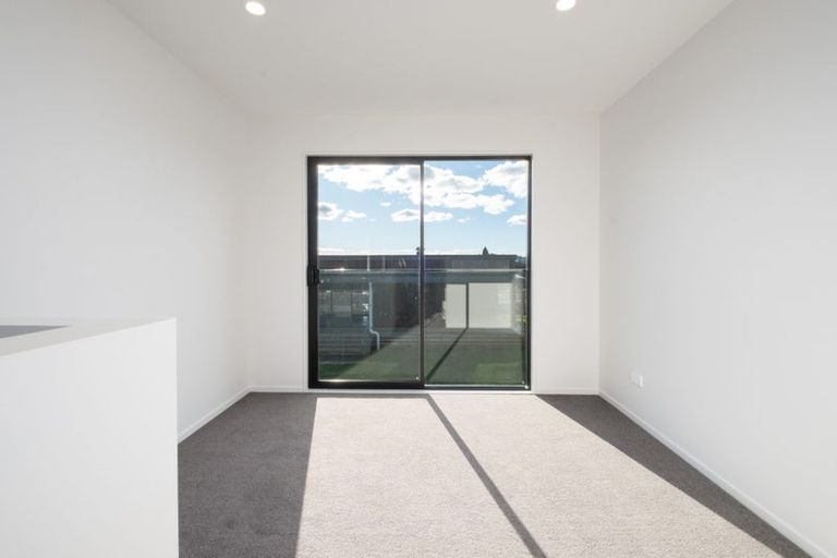 Photo of property in 9 Waotapuke Place, Papakura, 2110