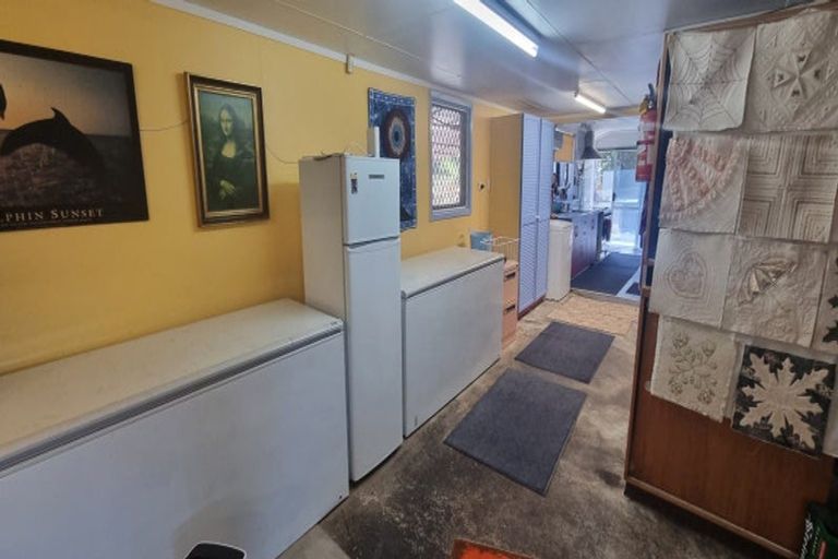 Photo of property in 3a Mcleavey Road, Ohau, Levin, 5570