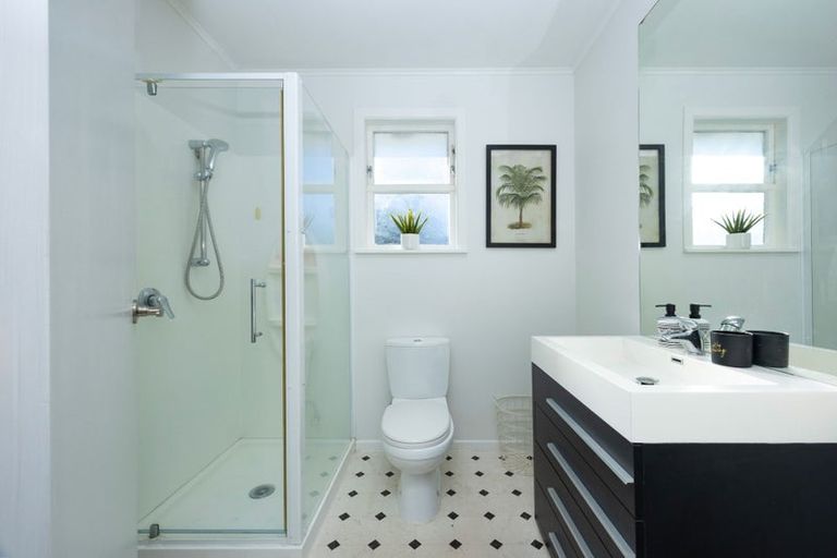 Photo of property in 27 Jupiter Street, Rosehill, Papakura, 2113