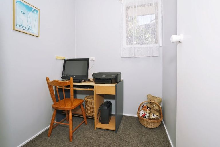 Photo of property in 9 Leyton Place, Nawton, Hamilton, 3200