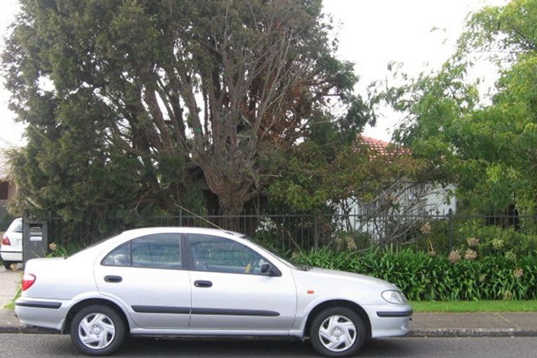 Photo of property in 5 Mccullough Avenue, Papatoetoe, Auckland, 2025