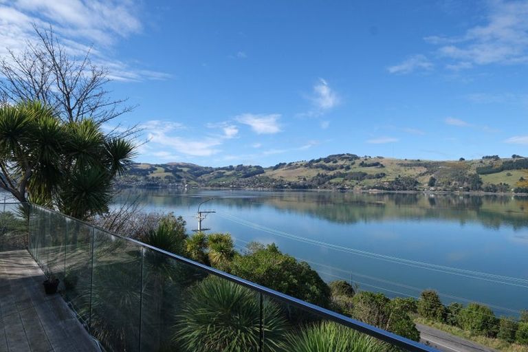Photo of property in 305 Ravensbourne Road, Ravensbourne, Dunedin, 9022