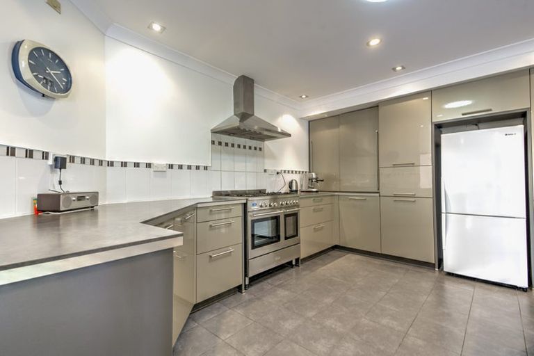 Photo of property in 9 Montrose Crescent, Huntington, Hamilton, 3210