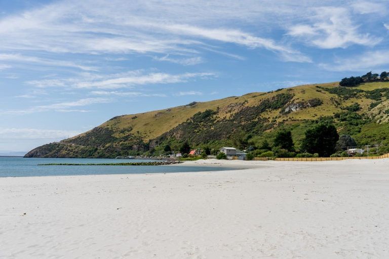 Photo of property in 940 Harington Point Road, Harington Point, Dunedin, 9077