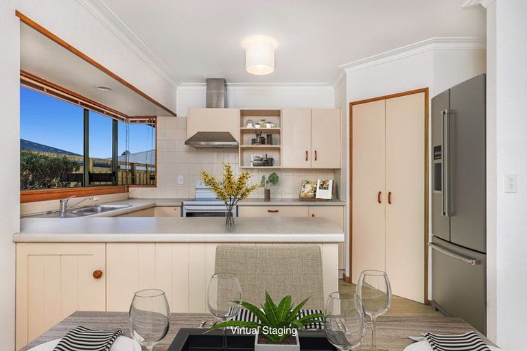 Photo of property in 6 Carver Close, Kerikeri, 0230