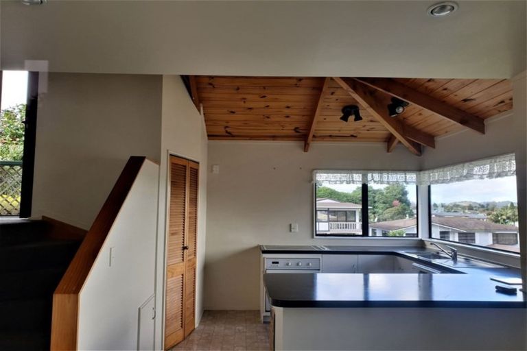 Photo of property in 195 Fairway Drive, Te Kamo, Kamo, 0112