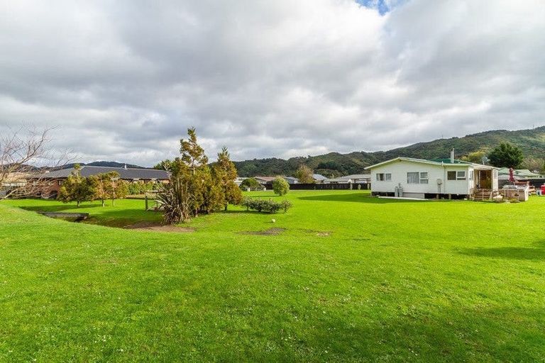 Photo of property in 196a Wise Street, Wainuiomata, Lower Hutt, 5014