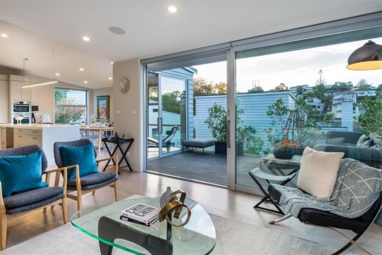Photo of property in 29 Penzance Road, Mairangi Bay, Auckland, 0630