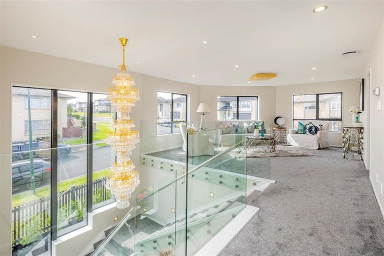 Photo of property in 55 Packspur Drive, Flat Bush, Auckland, 2016