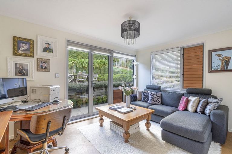 Photo of property in 55 Bannings Way, Hobsonville, Auckland, 0618