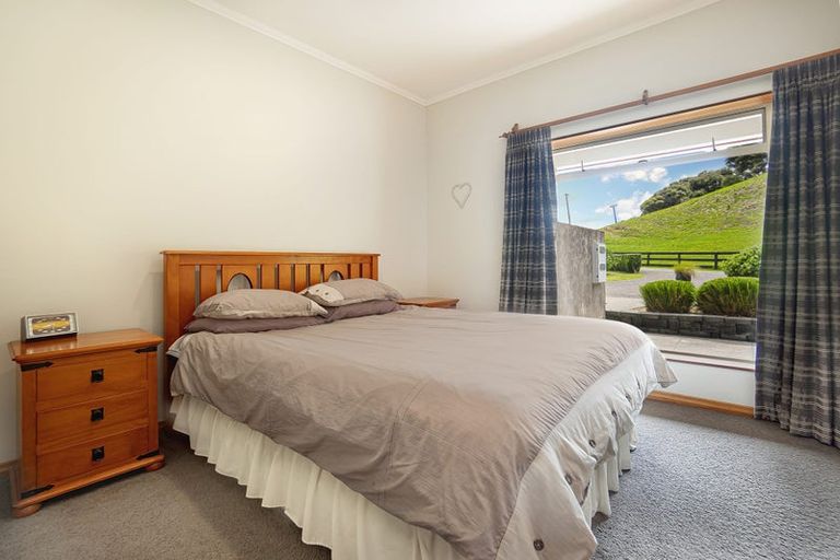 Photo of property in 131 Oyster Point Road, Kaukapakapa, Warkworth, 0984