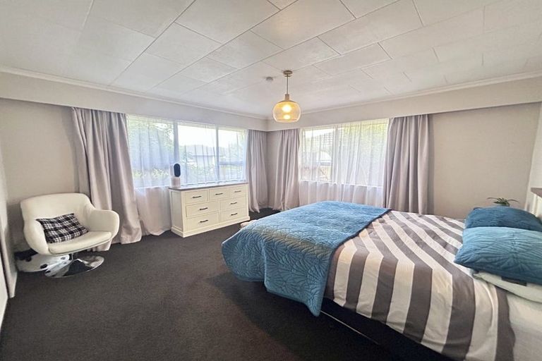 Photo of property in 14 Coleridge Place, Stoke, Nelson, 7011