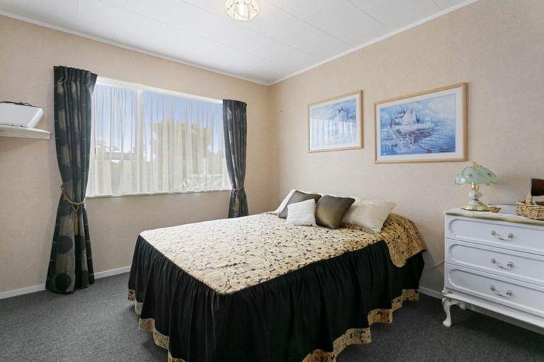 Photo of property in 6 Hampstead Place, Richmond Heights, Taupo, 3330