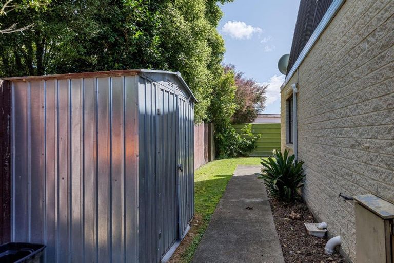 Photo of property in 23b Cecil Place, Cloverlea, Palmerston North, 4412