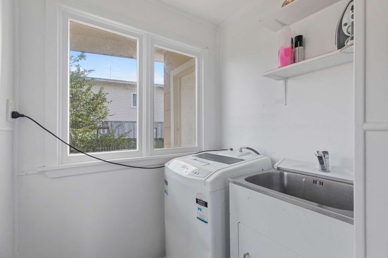 Photo of property in 7 Arney Road, Ranui, Auckland, 0612