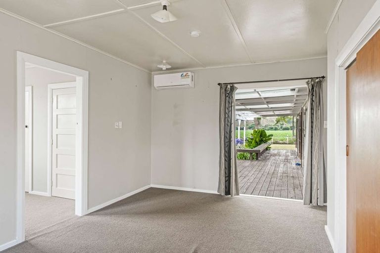 Photo of property in 560 Waiapu Road, Tolaga Bay, 4077