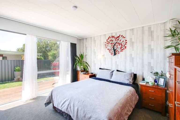 Photo of property in 69 Puketapu Road, Taradale, Napier, 4112