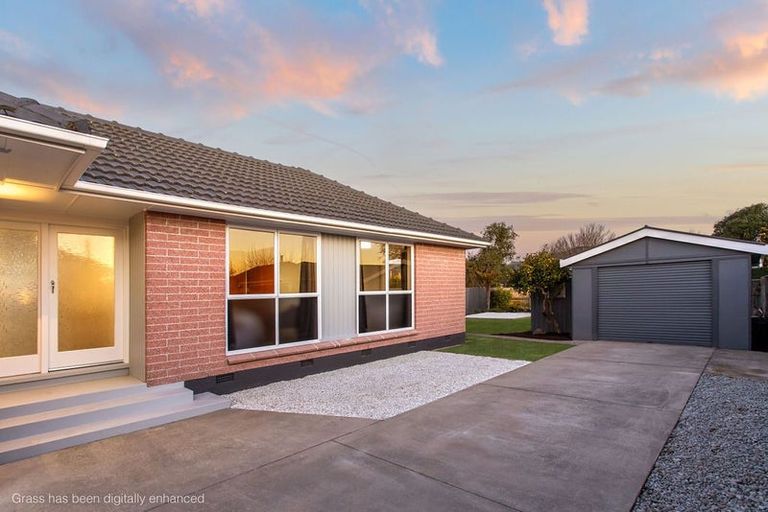 Photo of property in 34 Rollesby Street, Hoon Hay, Christchurch, 8025