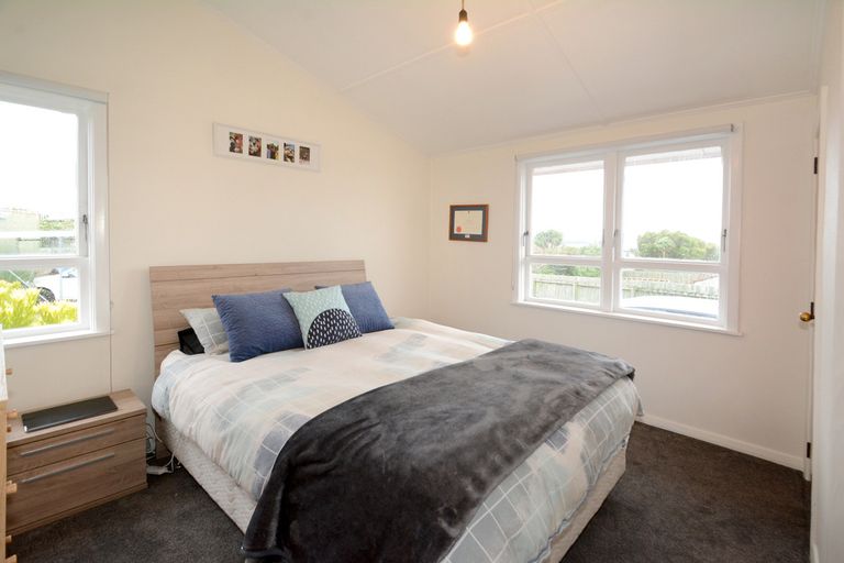 Photo of property in 24 Lock Street, Saint Clair, Dunedin, 9012