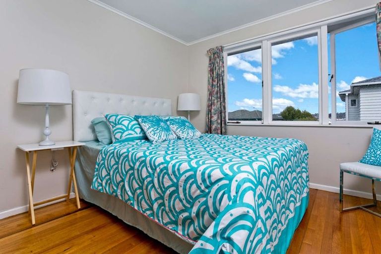 Photo of property in 40 Lyttelton Avenue, Forrest Hill, Auckland, 0620