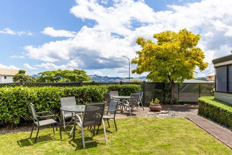 Photo of property in 94 Wharewaka Road, Wharewaka, Taupo, 3330