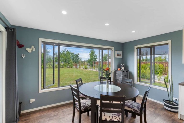 Photo of property in 1378 Poyntzs Road, West Eyreton, Rangiora, 7475