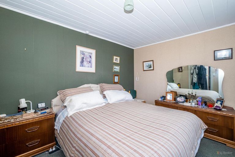 Photo of property in 39 Rhodes Street, Waimate, 7924