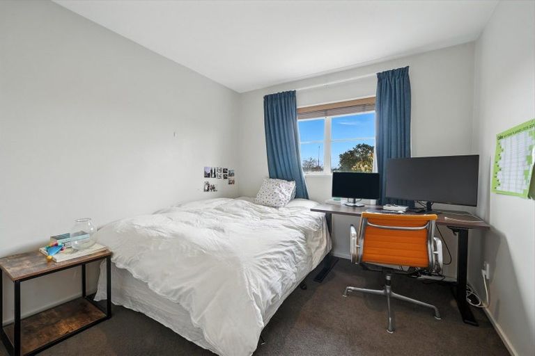 Photo of property in 16a Winton Street, St Albans, Christchurch, 8014