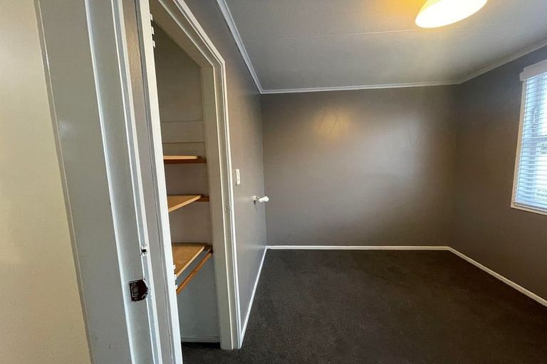 Photo of property in 28 Gem Street, Pukehangi, Rotorua, 3015