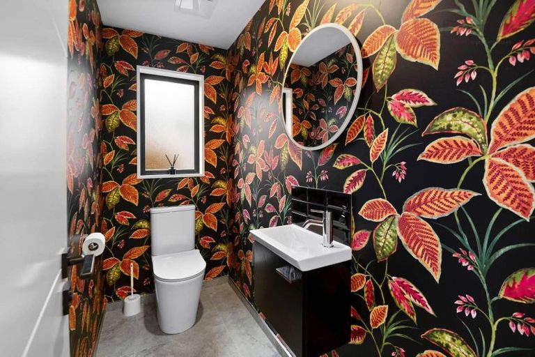 Photo of property in 6 Clifford Avenue, Merivale, Christchurch, 8014