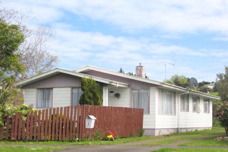 Photo of property in 9 Botany Place, Blagdon, New Plymouth, 4310